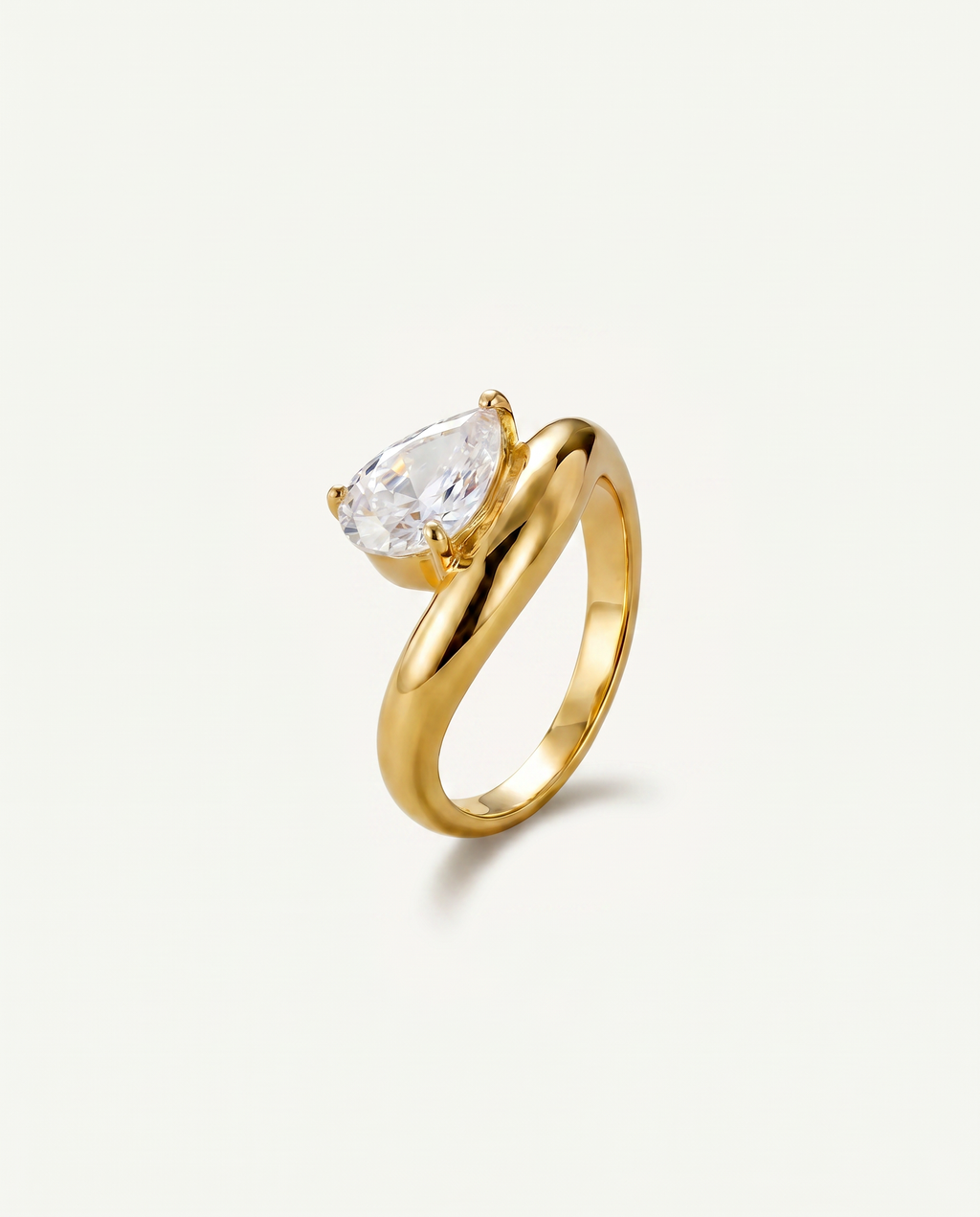 Loeva Ring Set