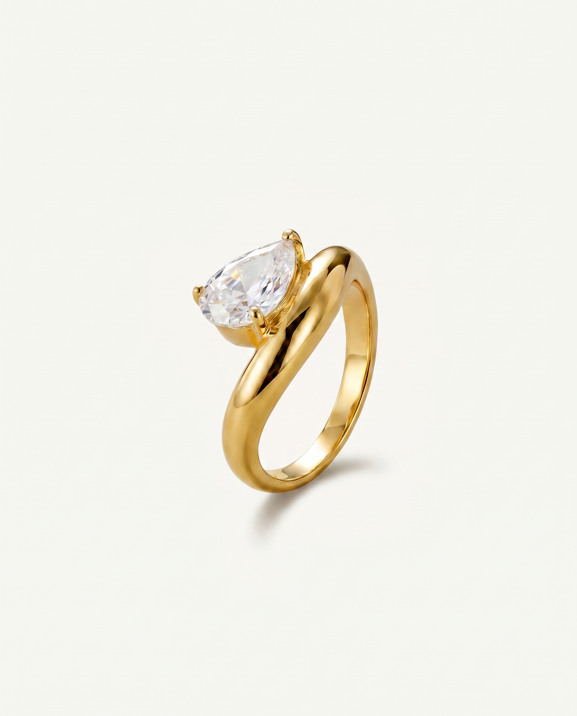 Loeva Ring Set